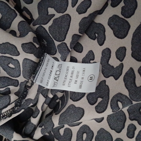 Leopard top - Picture 3 of 3